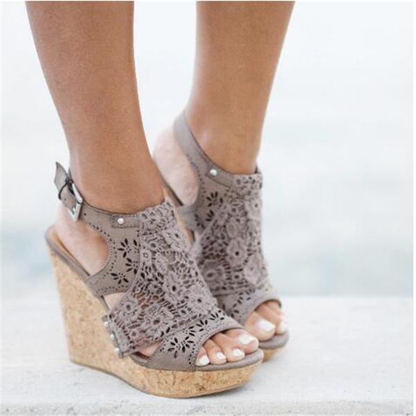 Myquees Candace Taupe Wedges