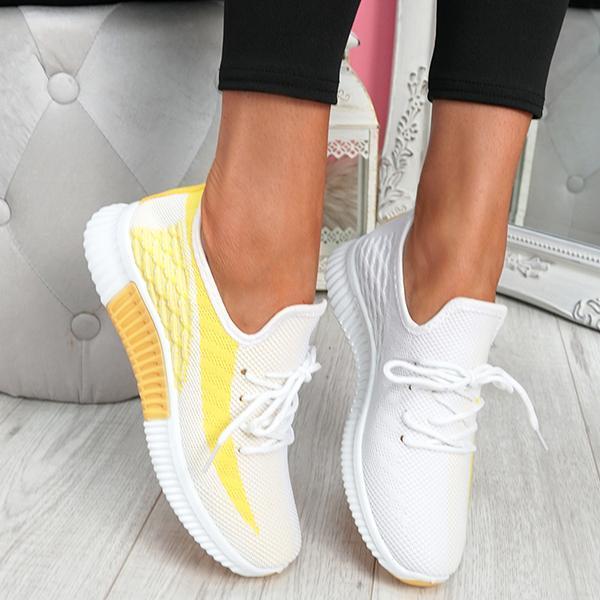 Myquees Breathable Lightweight Lace-Up Sneakers