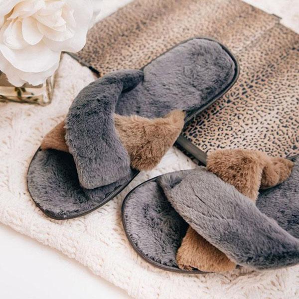 Myquees Fuzzy Cross Comfortable Sandals