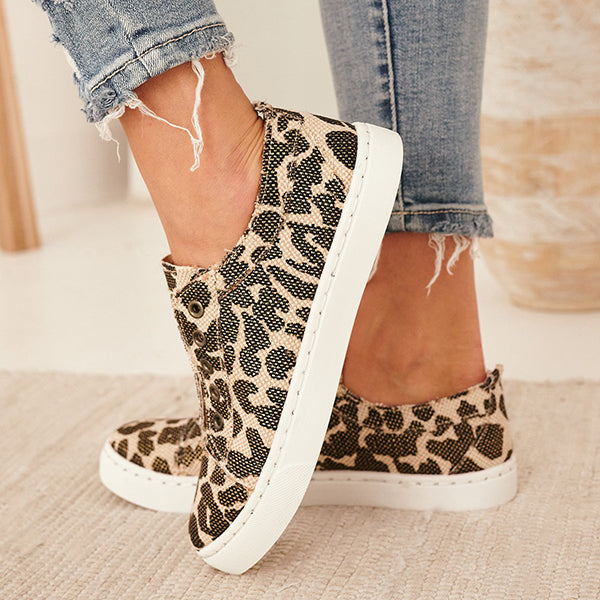 Myquees Leopard Spotted Slip On Sneakers
